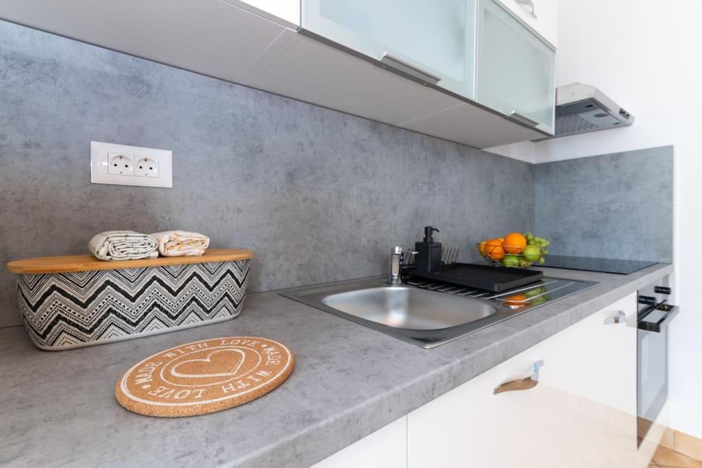 Cozy Apartment "Iskra" - 3 Bedrooms Zadar Exterior foto